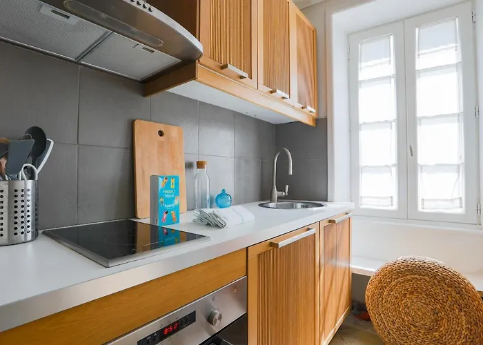 Maison Pour 4 à Entre Port Et *